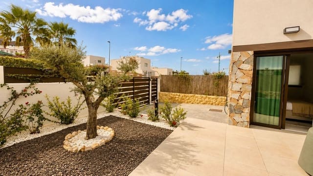 Chalet de 3 habitaciones en Finestrat en venta con piscina garaje - 735.950 € (Ref: 9908105)