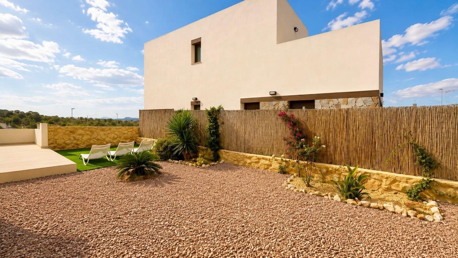 Chalet de 3 habitaciones en Finestrat en venta con piscina garaje - 735.950 € (Ref: 9908105)