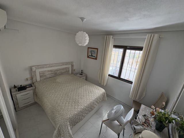 2 bedroom Penthouse for sale in La Veleta, Torrevieja with garage - € 169,995 (Ref: 10029731)