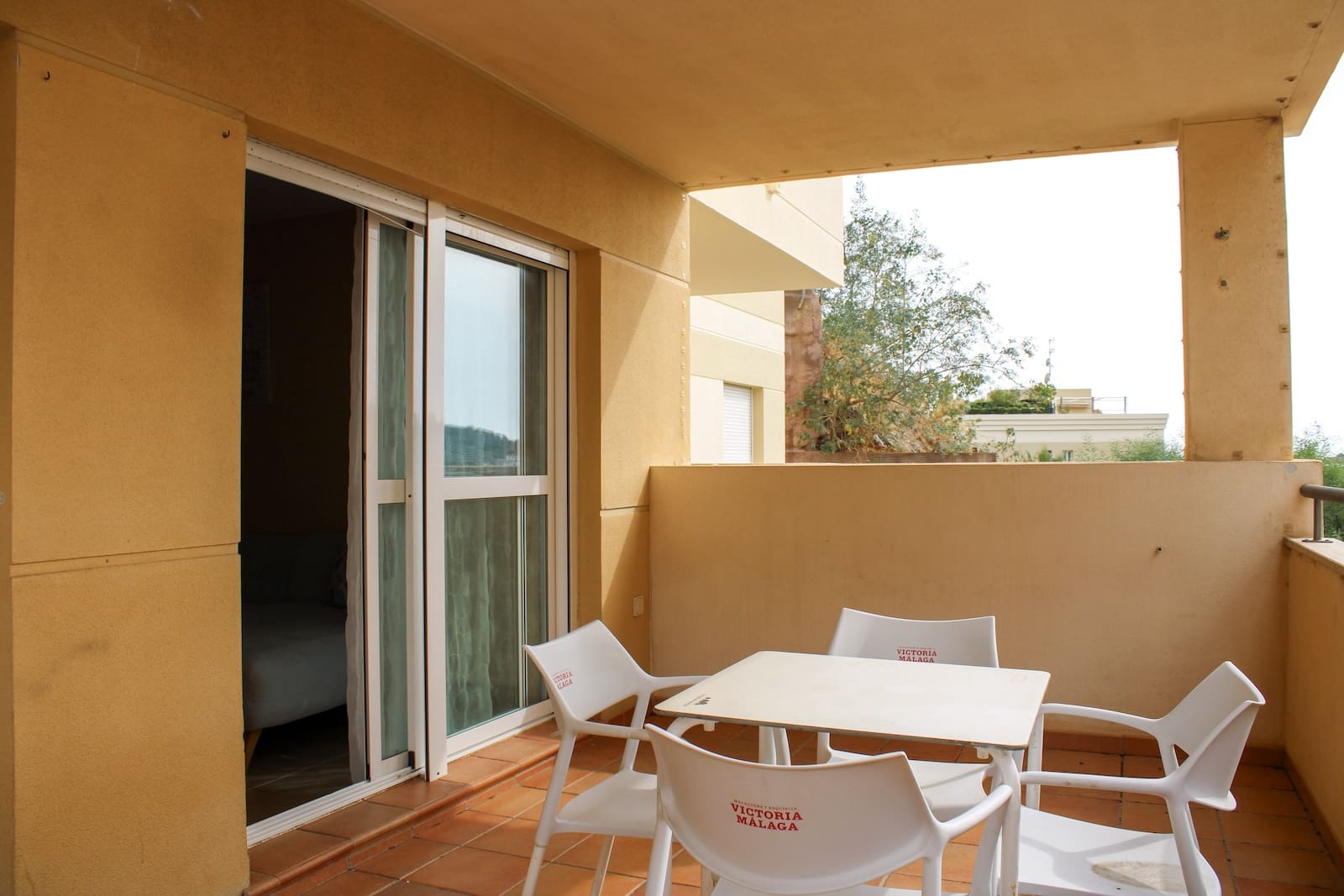 2 soverom Leilighet til salgs i Torrox med svømmebasseng garasje - € 245 000 (Ref: 10034474)