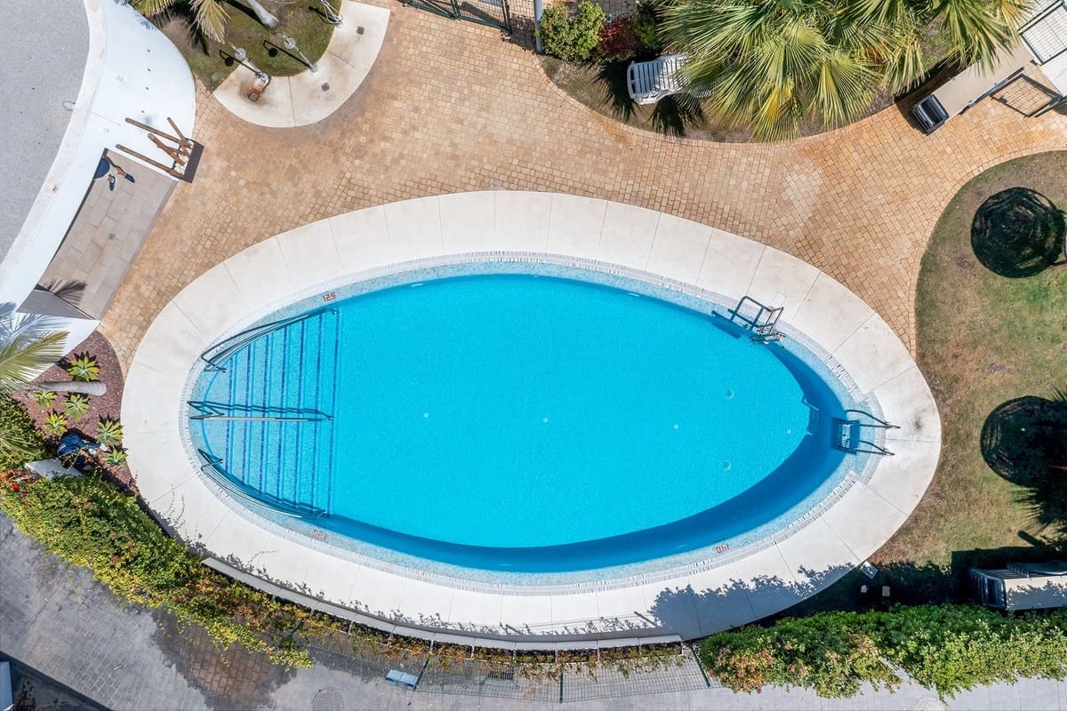 3 bedroom Semi-detached Villa for sale in Fuengirola with pool garage - € 975,000 (Ref: 10059987)