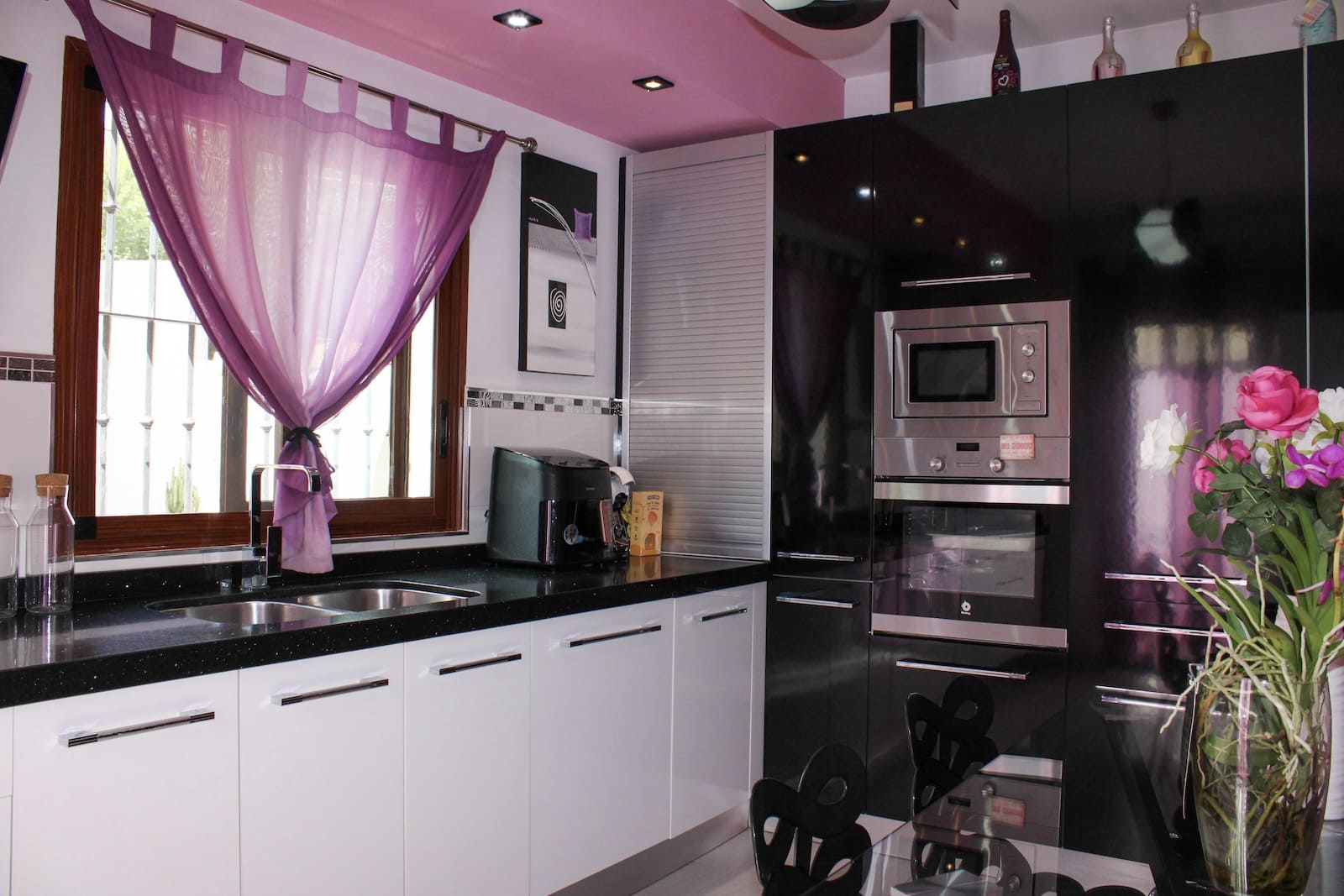4 bedroom Villa for sale in Nerja with pool garage - € 929,000 (Ref: 10163612)