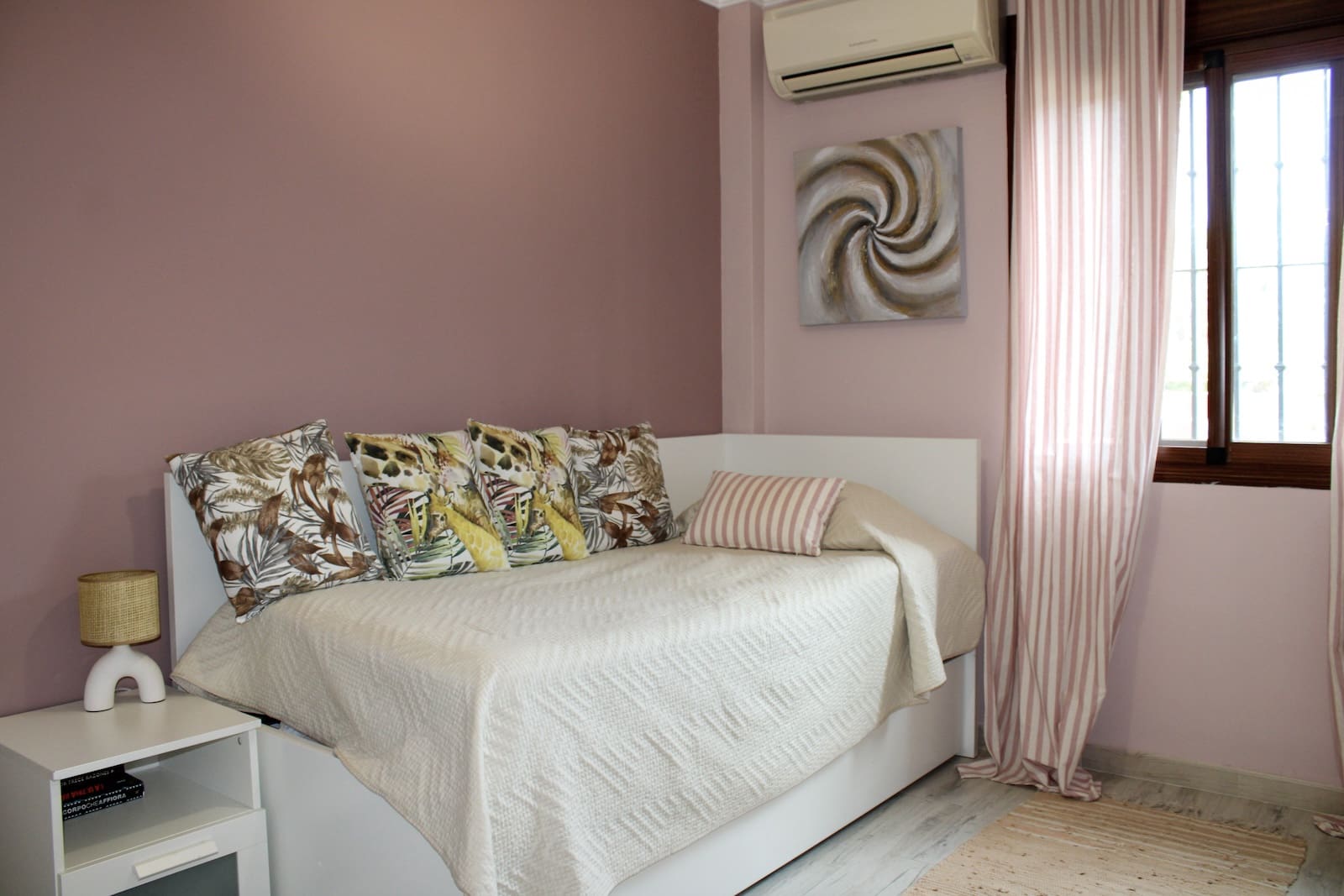 4 bedroom Villa for sale in Nerja with pool garage - € 929,000 (Ref: 10163612)
