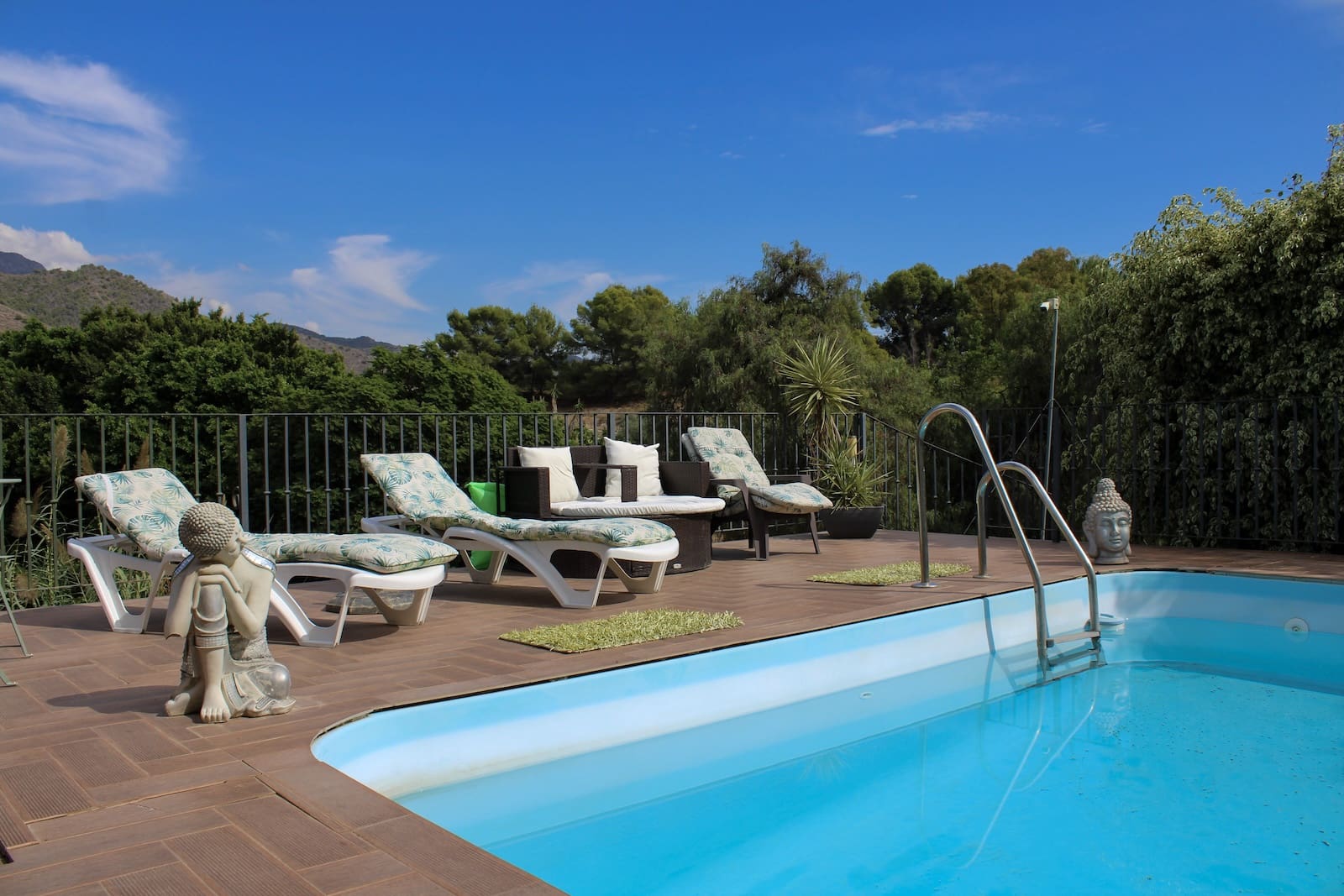 4 bedroom Villa for sale in Nerja with pool garage - € 929,000 (Ref: 10163612)