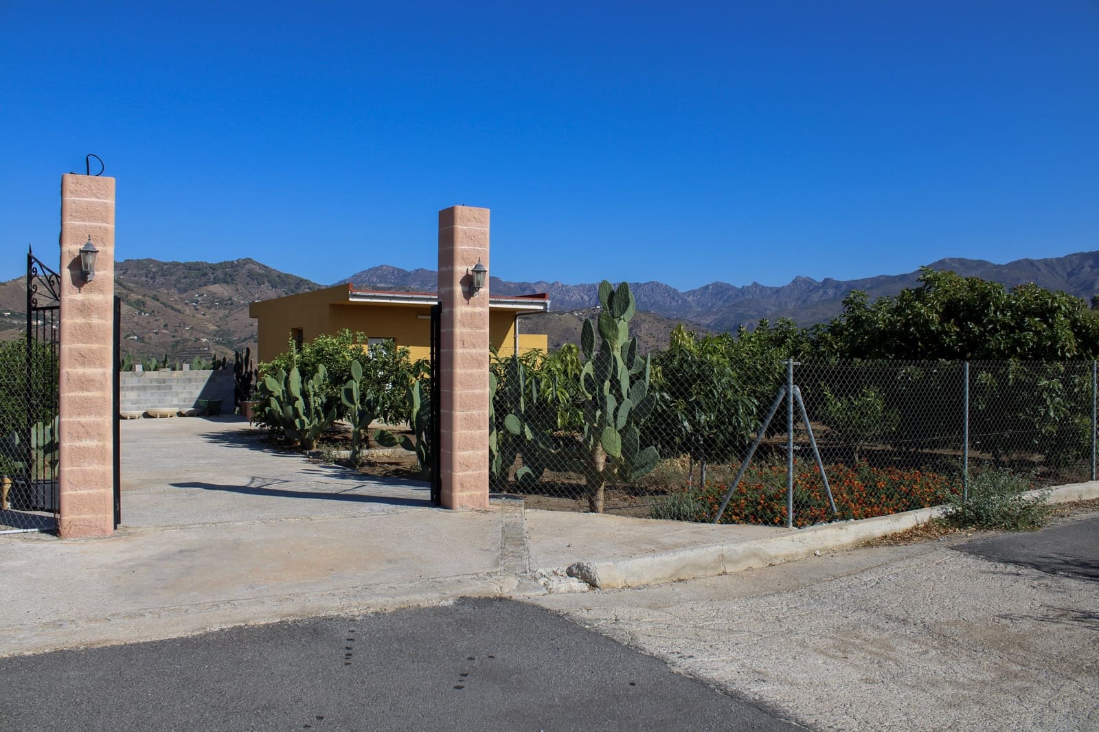 1 bedroom Finca/Country House for sale in Almunecar - € 150,000 (Ref: 10167433)