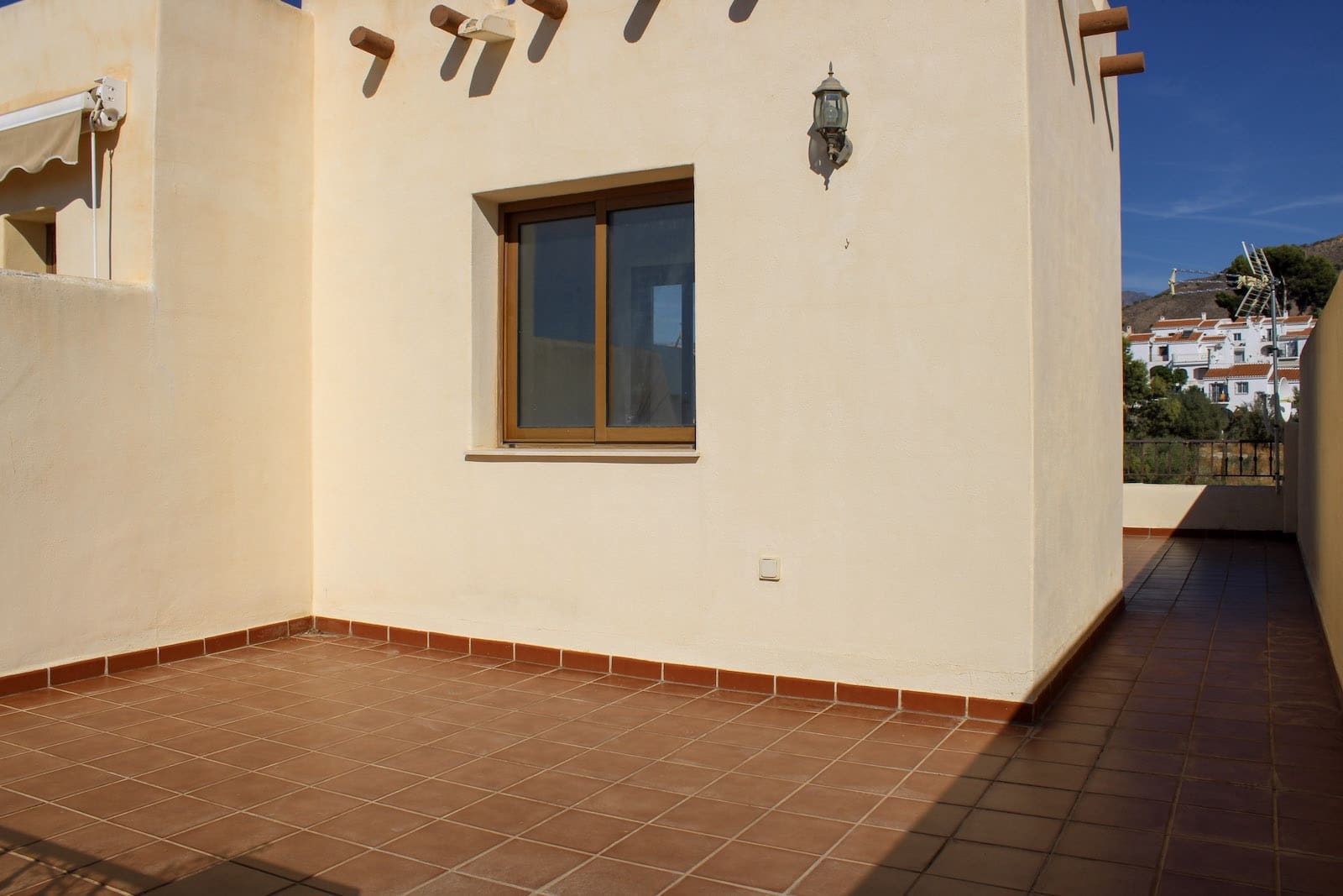 Casa de 3 habitaciones en Nerja en venta con piscina garaje - 510.000 € (Ref: 10175611)