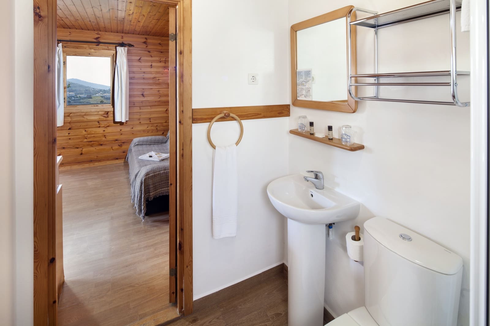 Kommersiell til salgs i Competa - € 4 000 000 (Ref: 4988010)