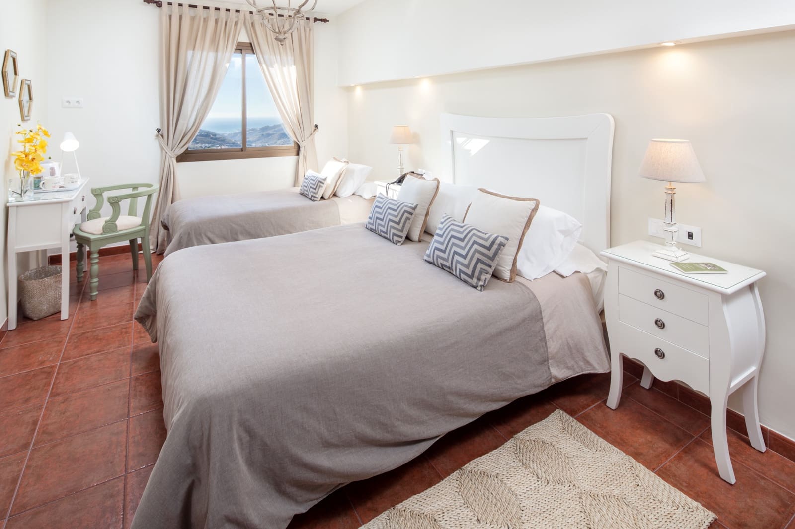 Kommersiell til salgs i Competa - € 4 000 000 (Ref: 4988010)