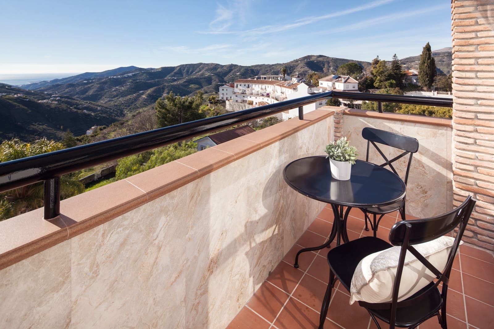 Kommersiell til salgs i Competa - € 4 000 000 (Ref: 4988010)