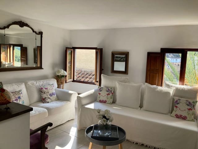 4 soveværelse Byhus til salg i Chulilla - € 392.000 (Ref: 6511255)