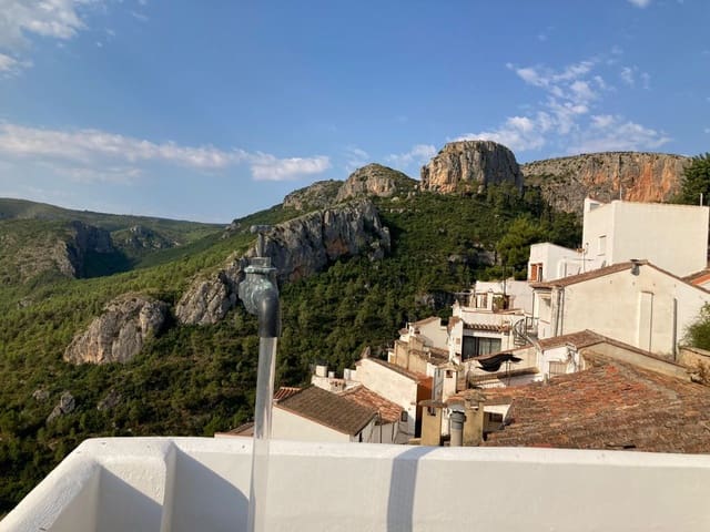 4 soveværelse Byhus til salg i Chulilla - € 392.000 (Ref: 6511255)