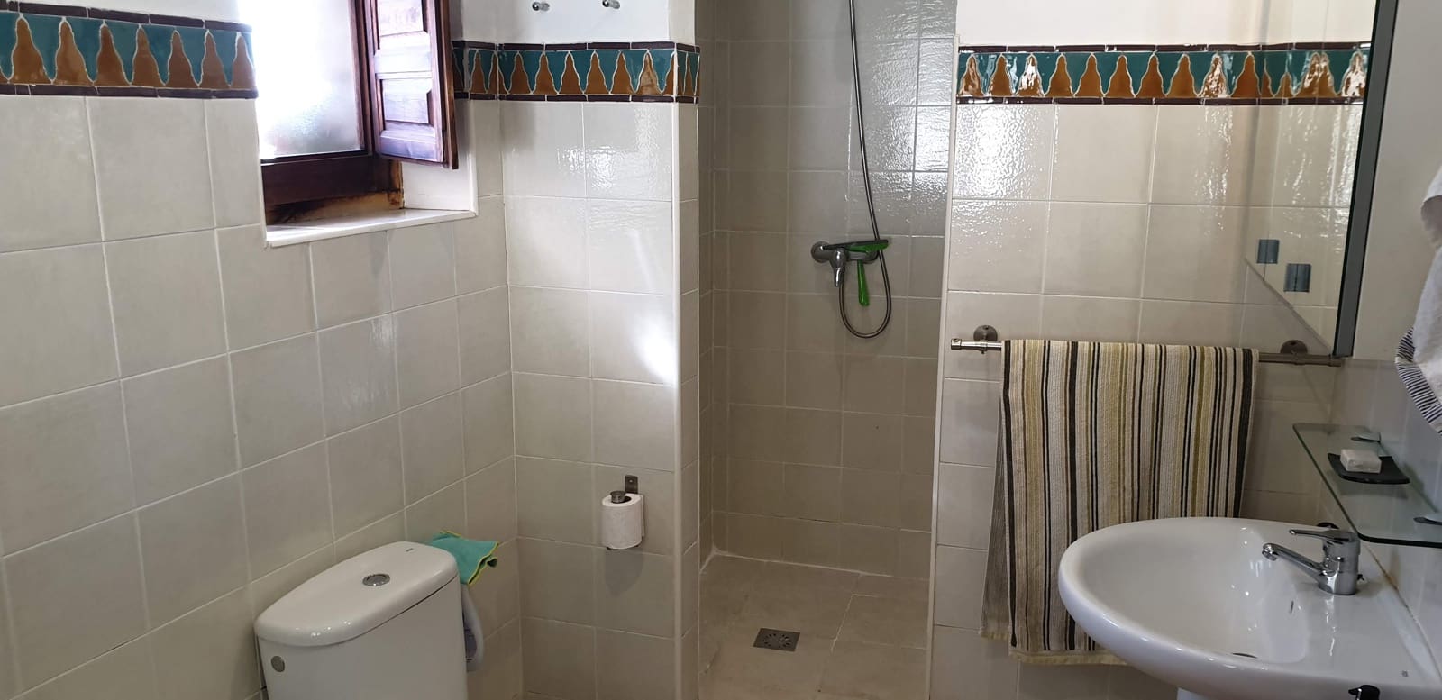 4 soveværelse Villa til salg i Portugos med garage - € 575.000 (Ref: 6868757)