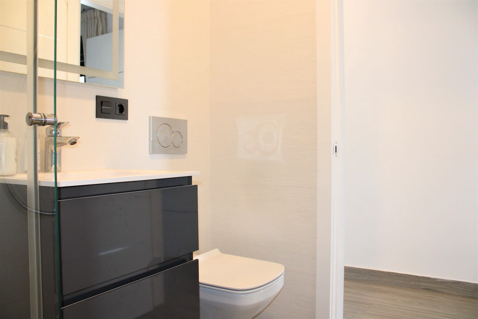 6 sypialnia Willa na sprzedaż w Nerja z basenem garażem - 975 000 € (Ref: 7260572)