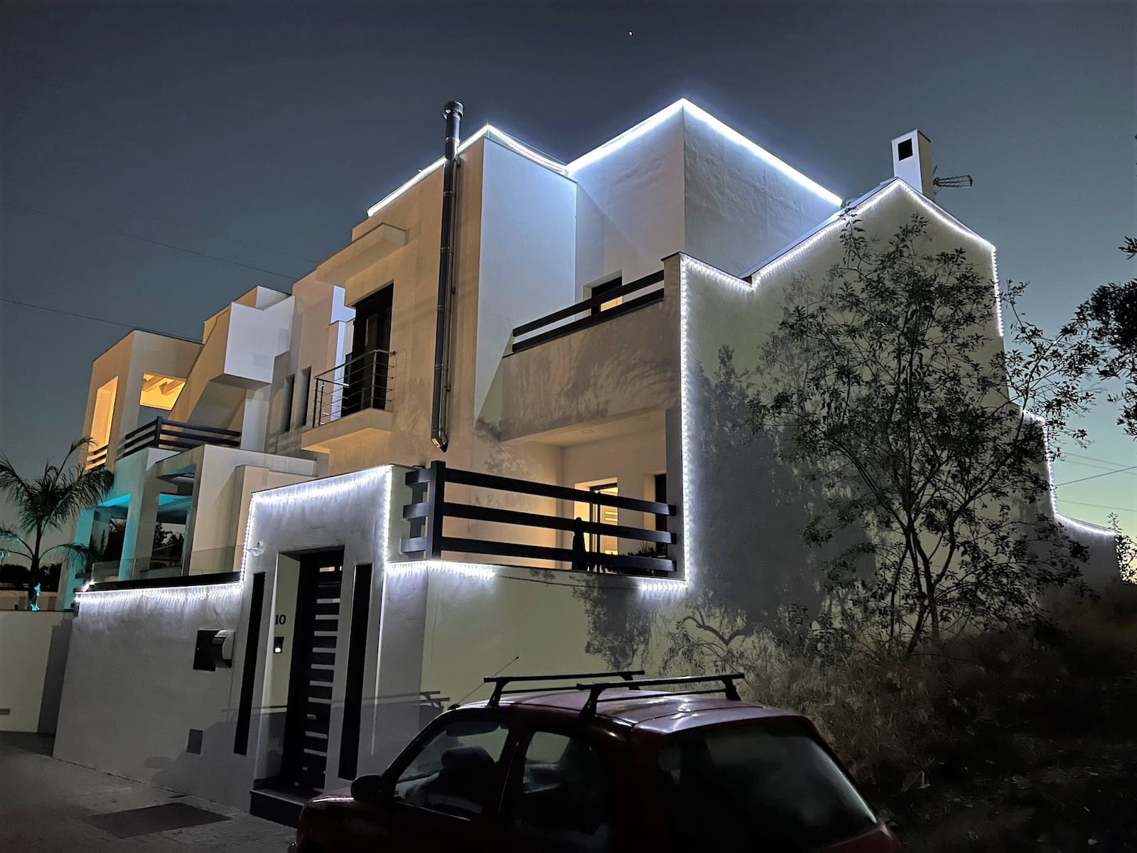 6 sypialnia Willa na sprzedaż w Nerja z basenem garażem - 975 000 € (Ref: 7260572)