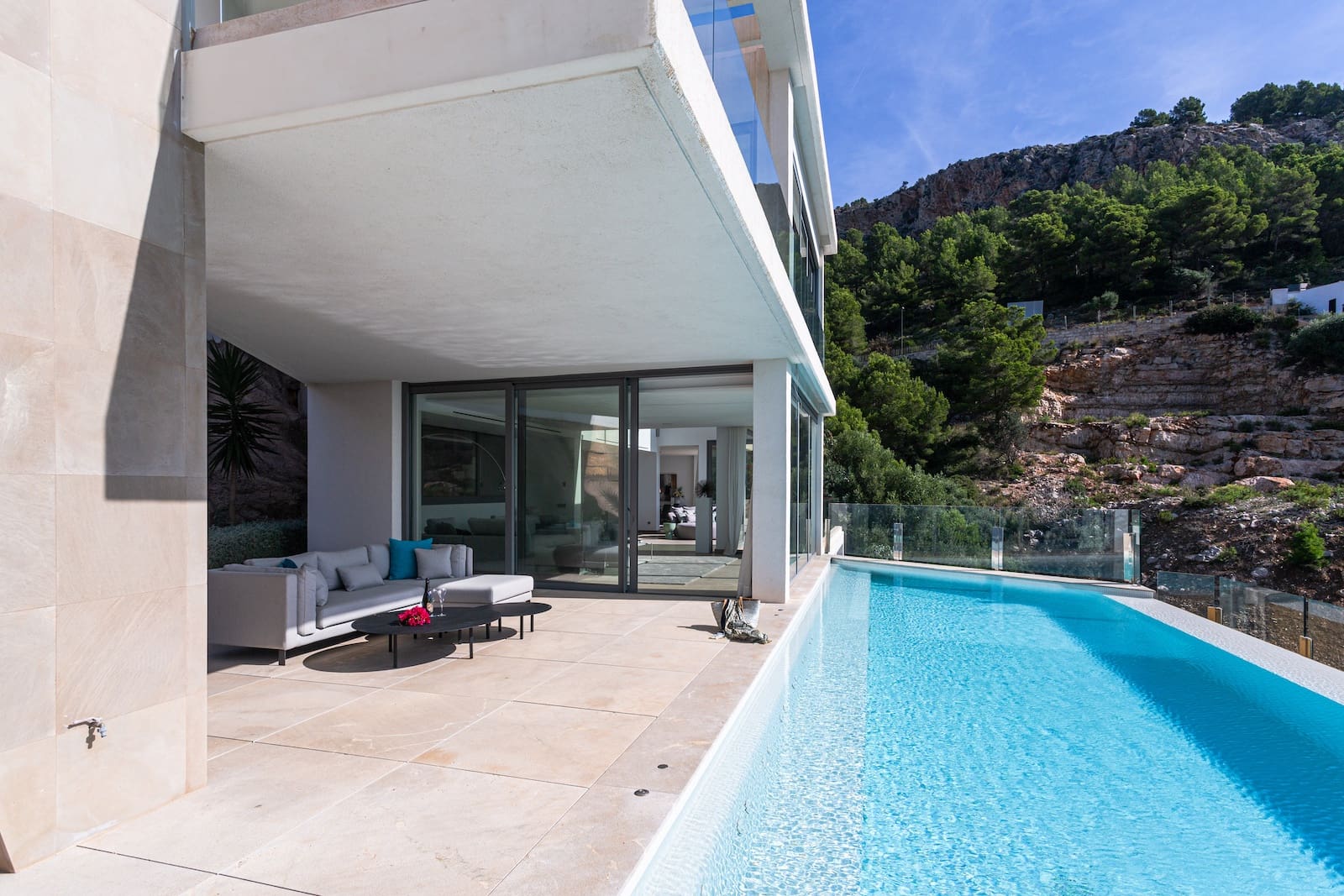 4 soveværelse Villa til salg i Canyamel med swimmingpool - € 3.995.000 (Ref: 7529515)