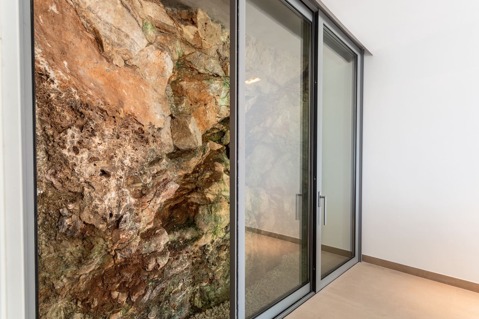 4 soveværelse Villa til salg i Canyamel med swimmingpool - € 3.995.000 (Ref: 7529515)