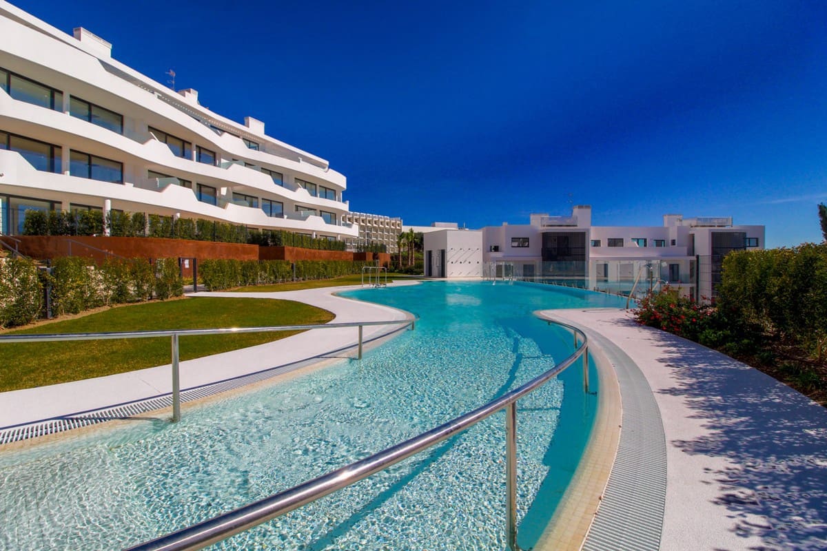 3 soveværelse Lejlighed til salg i Benalmadena med swimmingpool - € 1.099.000 (Ref: 7697003)