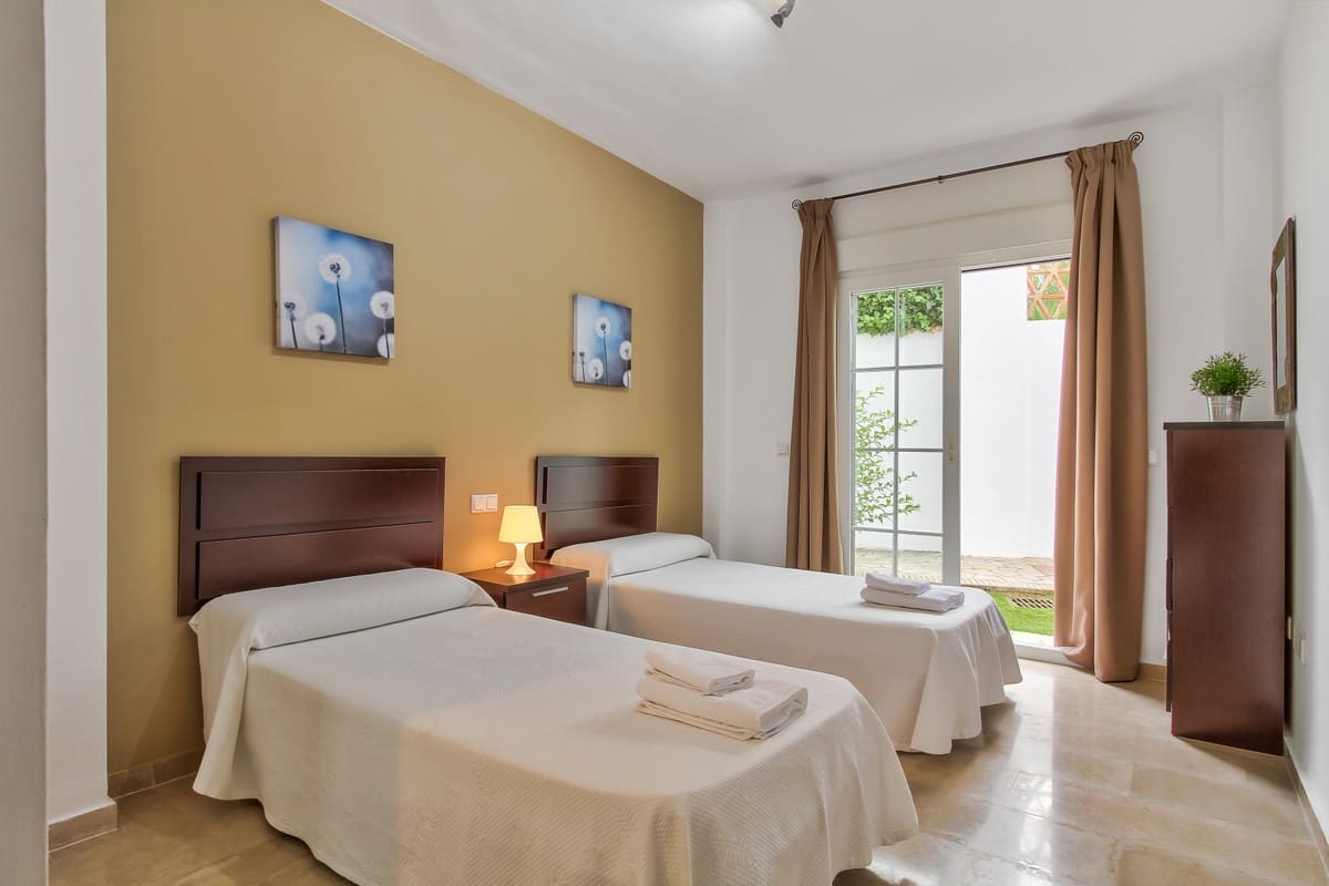 4 slaapkamer Huis te koop in Alhaurin de la Torre met zwembad - € 449.000 (Ref: 7697022)