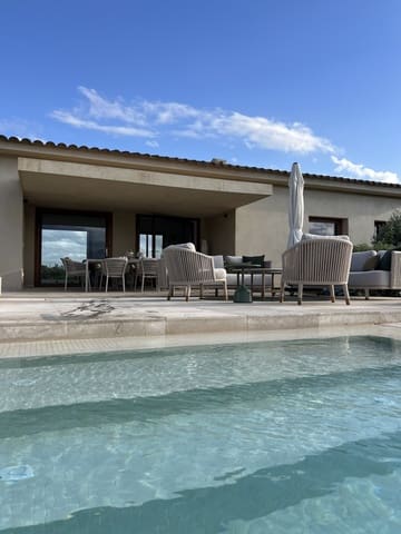 Chalet de 4 habitaciones en Binissalem en venta con piscina garaje - 3.995.000 € (Ref: 7697026)