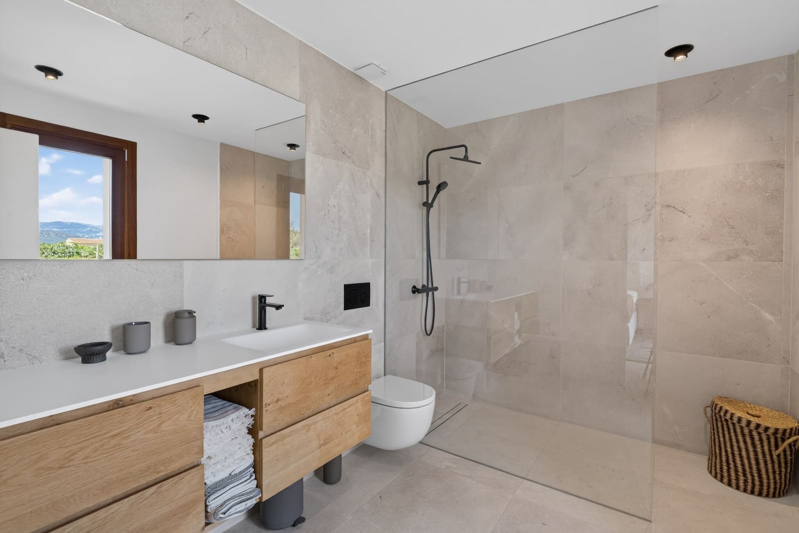 4 sypialnia Willa na sprzedaż w Binissalem z basenem garażem - 3 995 000 € (Ref: 7697026)