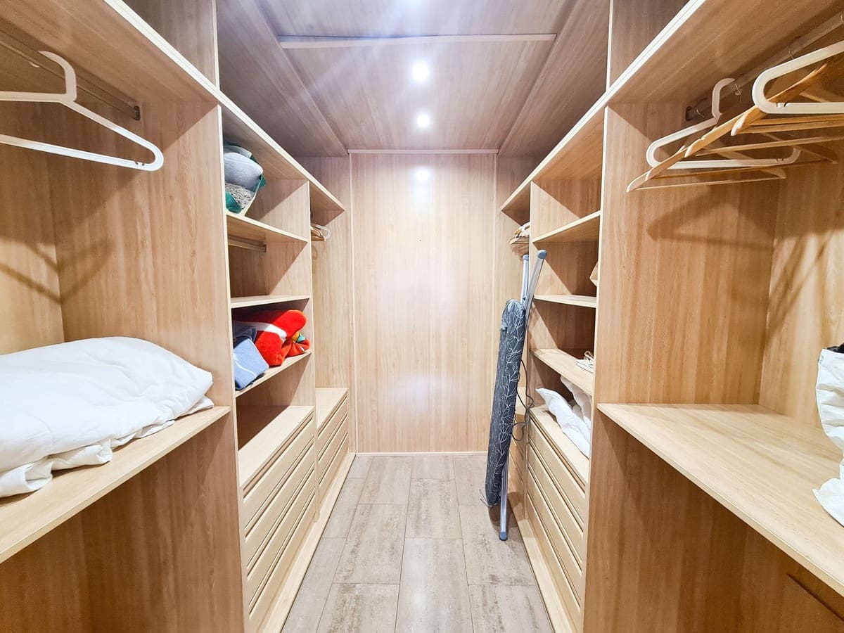 4 soveværelse Villa til salg i Fuengirola med swimmingpool garage - € 575.000 (Ref: 7697049)