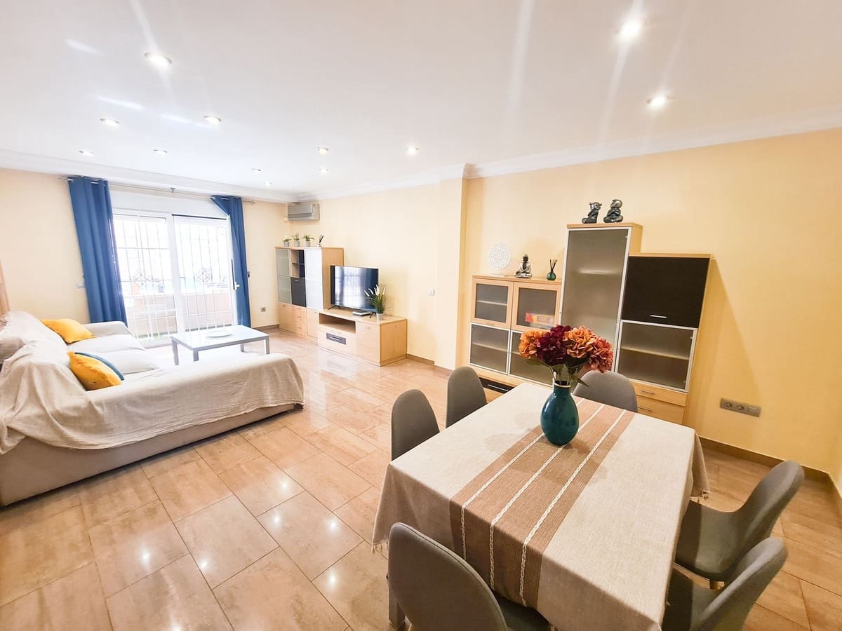 4 soveværelse Villa til salg i Fuengirola med swimmingpool garage - € 575.000 (Ref: 7697049)