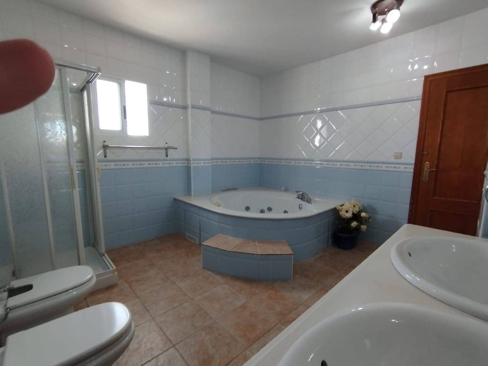 6 sypialnia Willa na sprzedaż w Torrevieja z basenem - 559 000 € (Ref: 7892103)