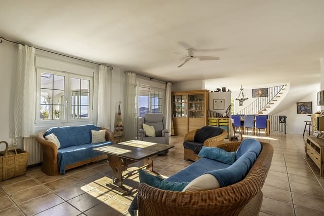 4 soveværelse Villa til salg i Cómpeta - € 599.000 (Ref: 8074340)