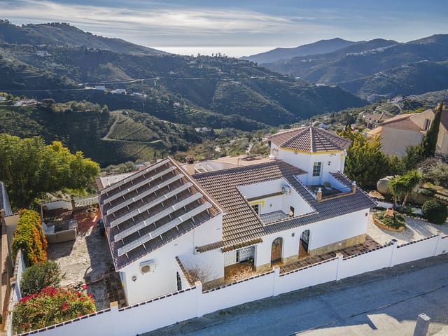 4 soveværelse Villa til salg i Cómpeta - € 599.000 (Ref: 8074340)