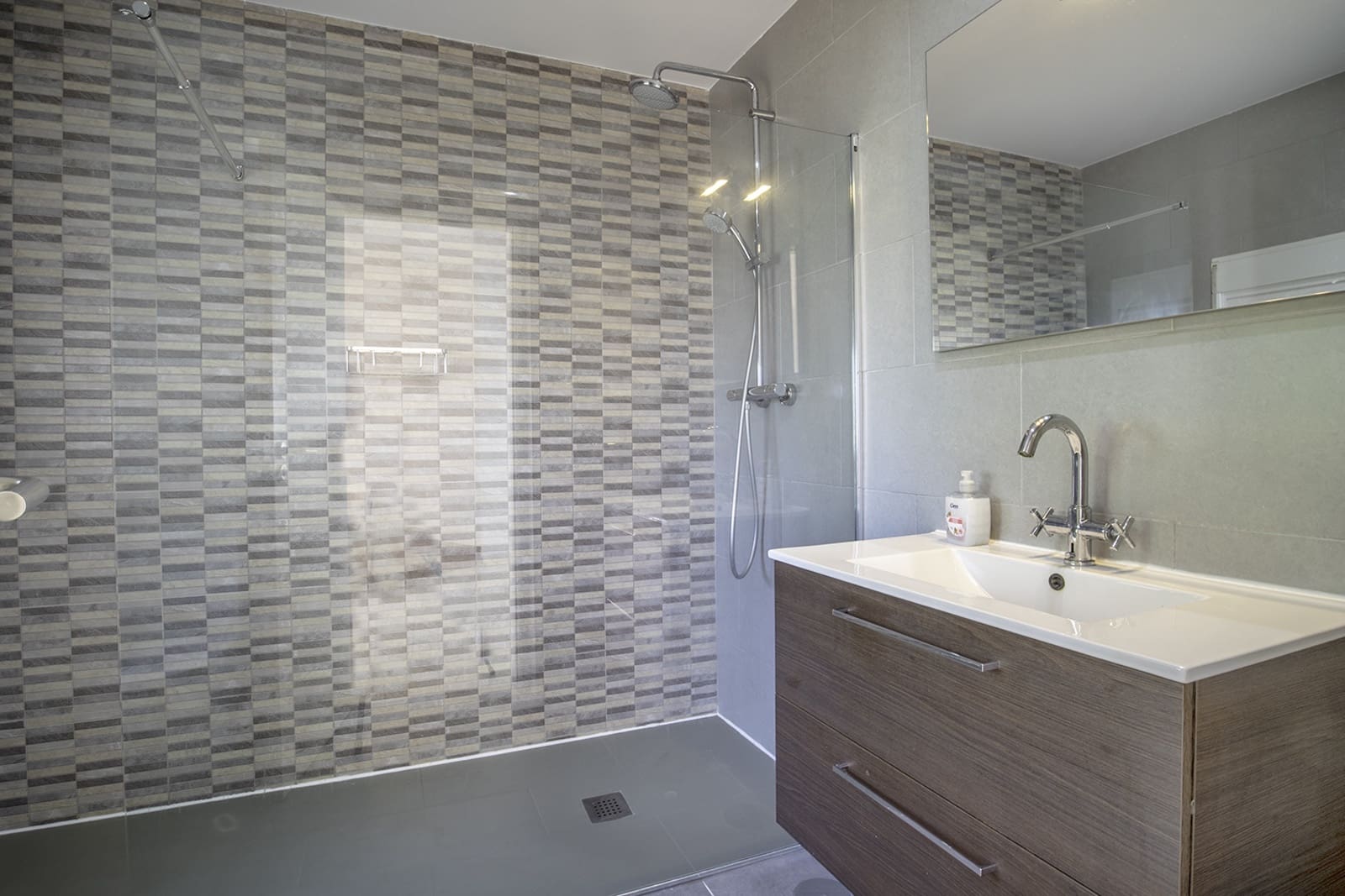 5 soveværelse Villa til salg i Salobrena med swimmingpool garage - € 850.000 (Ref: 8182099)