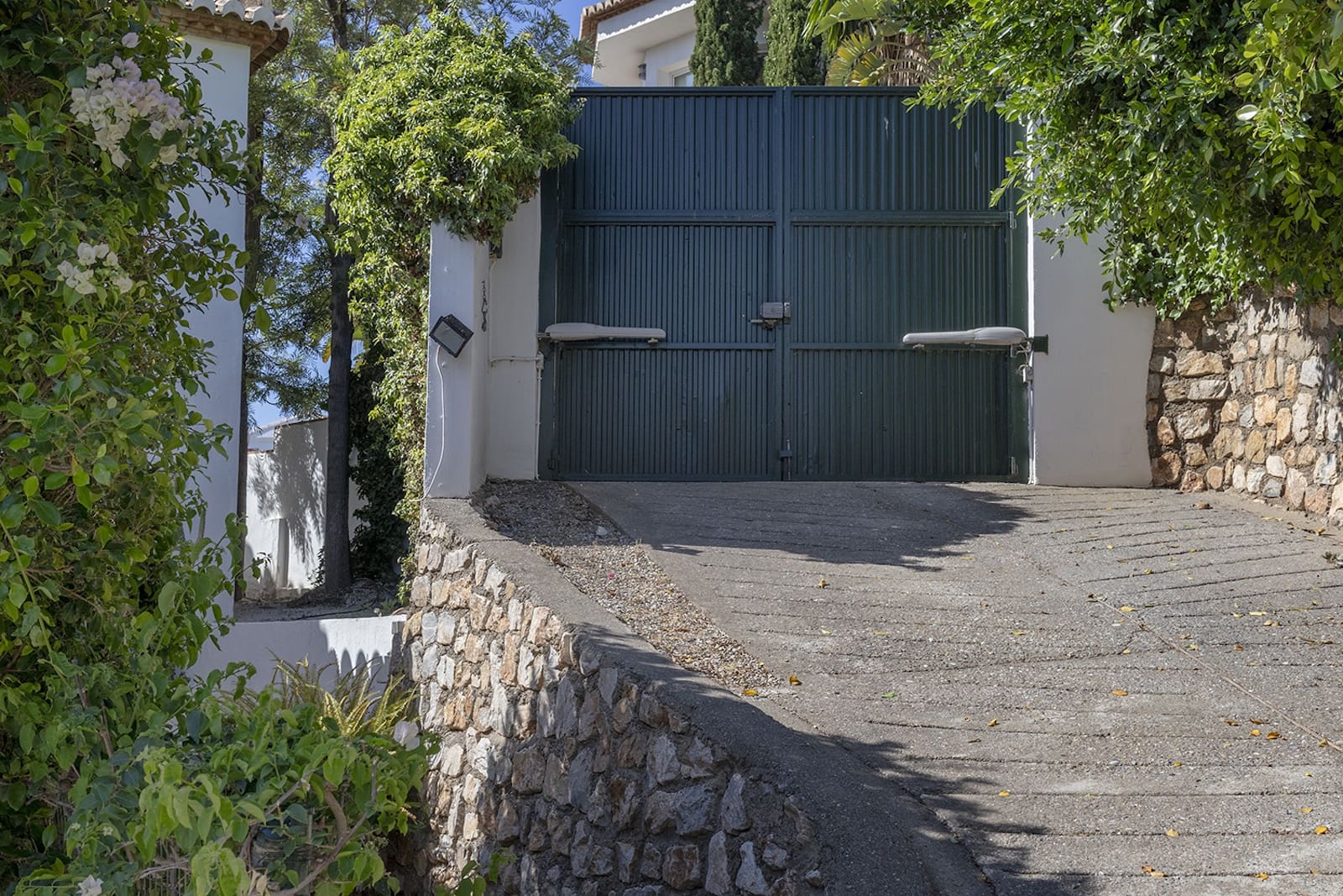 5 soveværelse Villa til salg i Salobrena med swimmingpool garage - € 850.000 (Ref: 8182099)