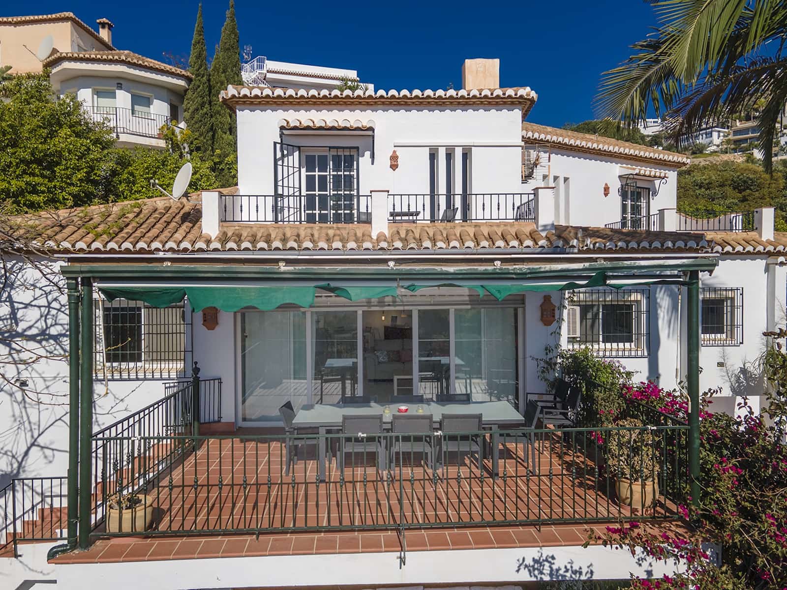 5 soveværelse Villa til salg i Salobrena med swimmingpool garage - € 850.000 (Ref: 8182099)