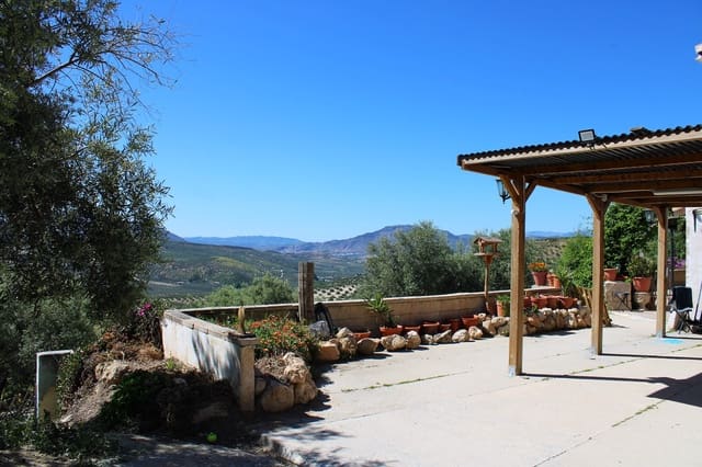 3 soveværelse Finca/Landehus til salg i Salar med swimmingpool garage - € 250.000 (Ref: 8253476)