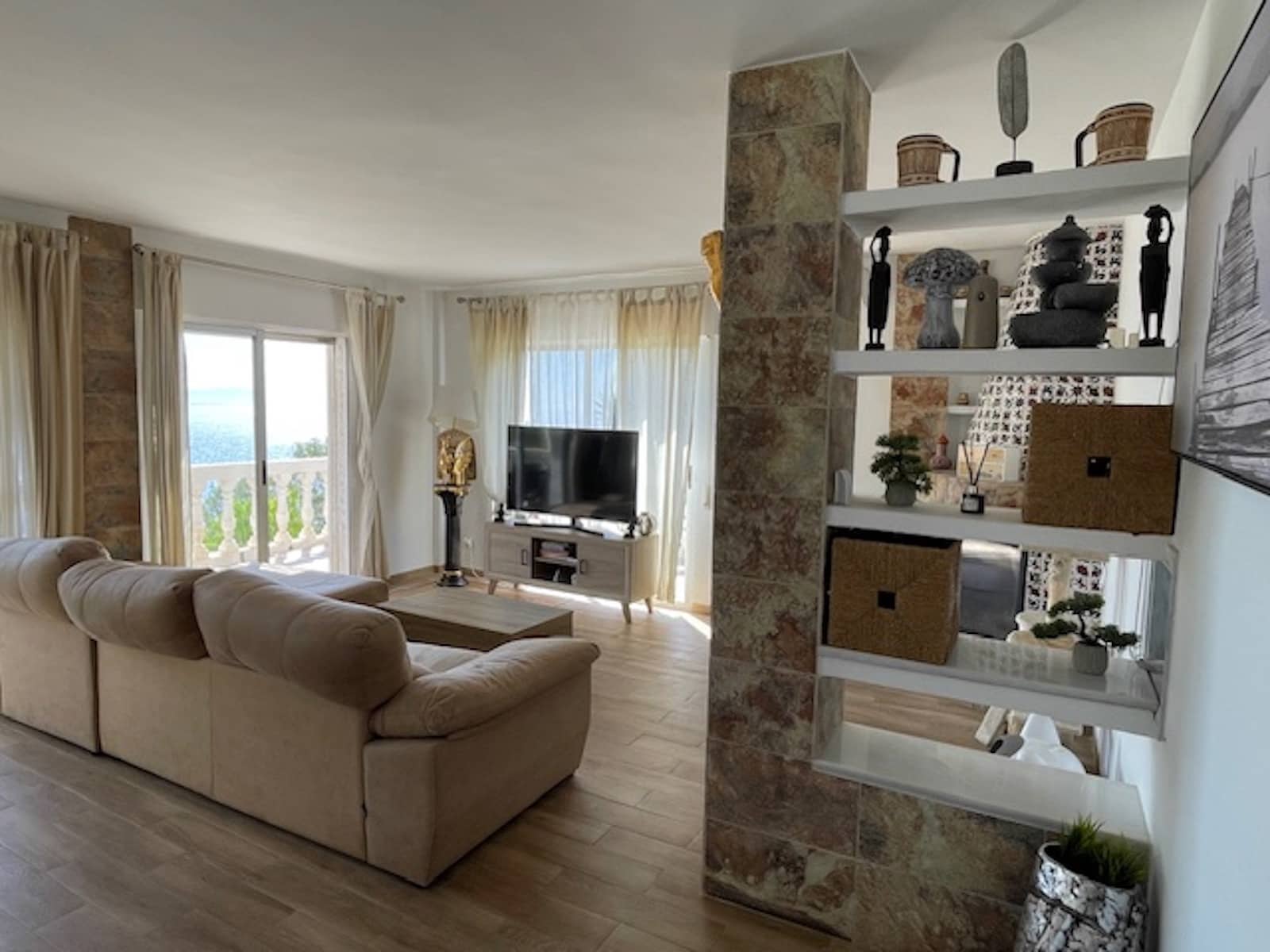 8 soveværelse Villa til salg i Almunecar med garage - € 1.449.000 (Ref: 8304551)