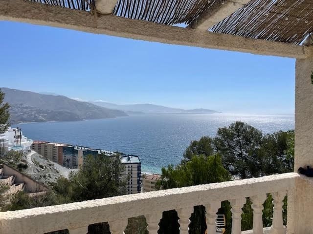 8 soveværelse Villa til salg i Almuñécar med garage - € 1.449.000 (Ref: 8304551)