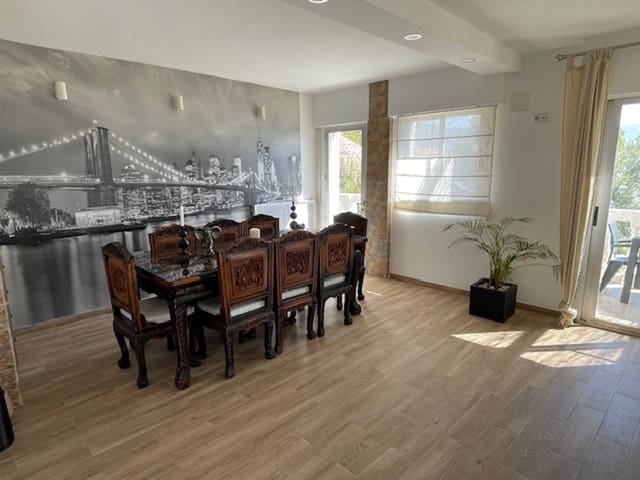 8 bedroom Villa for sale in Almuñécar with garage - € 1,449,000 (Ref: 8304551)