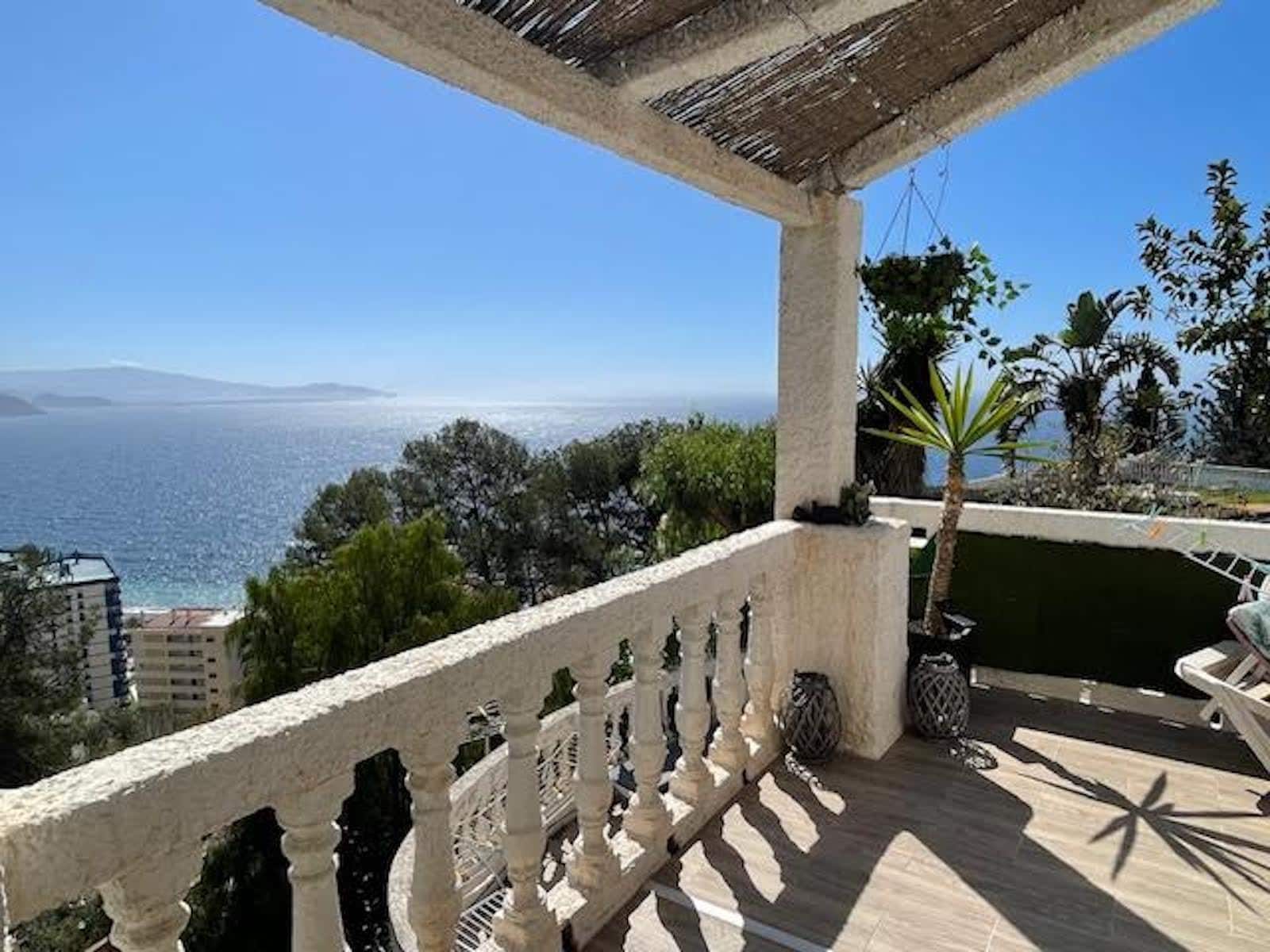 8 soveværelse Villa til salg i Almunecar med garage - € 1.449.000 (Ref: 8304551)