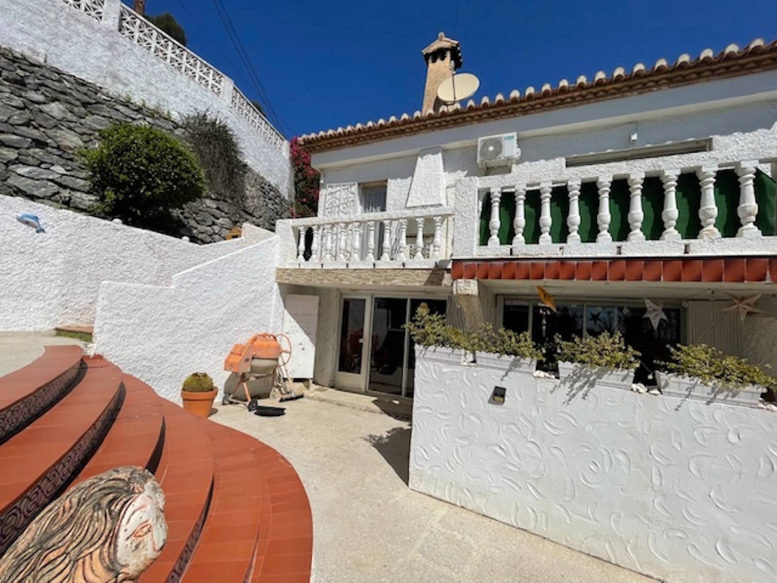 8 soveværelse Villa til salg i Almunecar med garage - € 1.449.000 (Ref: 8304551)