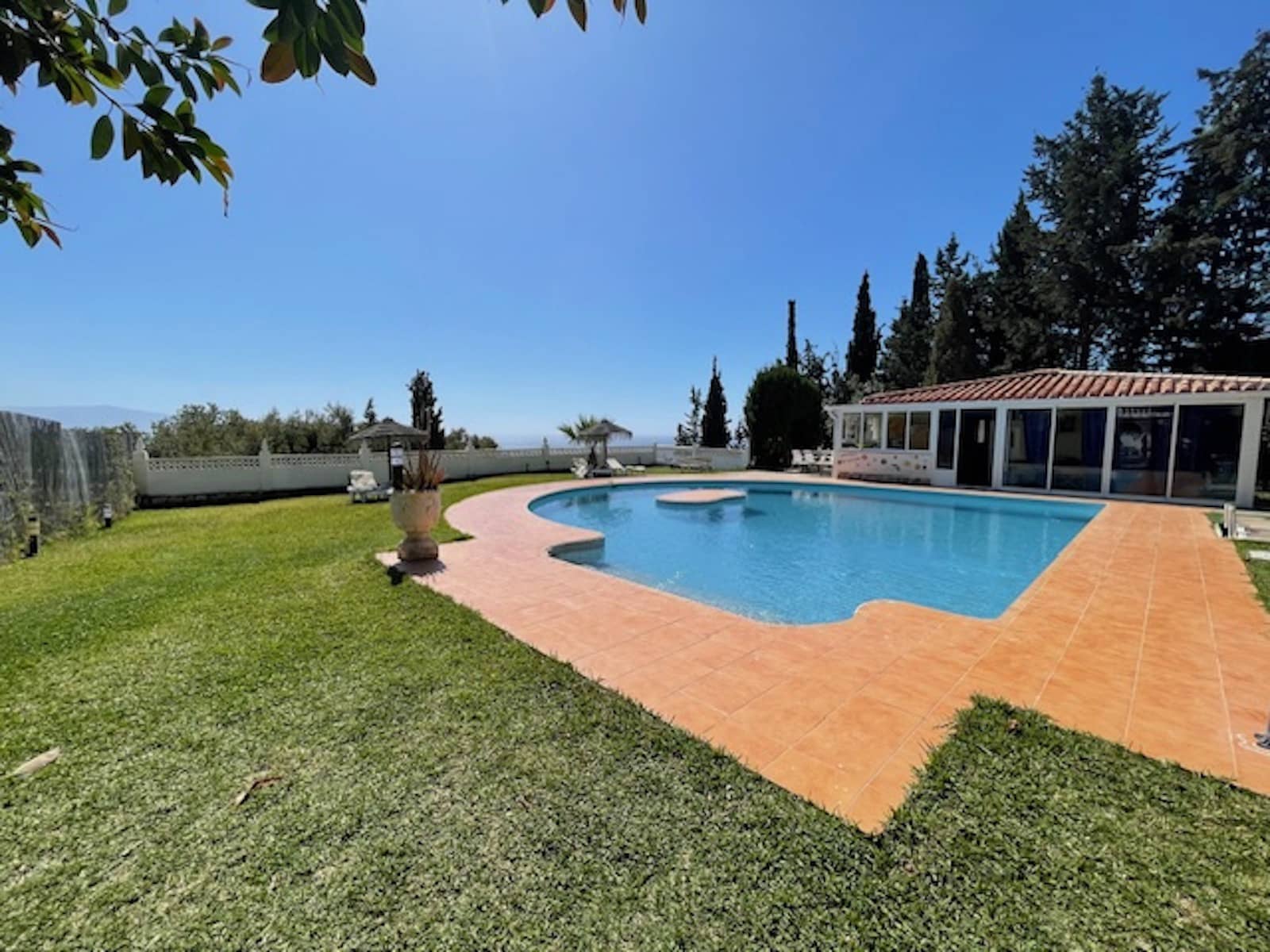 8 soveværelse Villa til salg i Almunecar med garage - € 1.449.000 (Ref: 8304551)