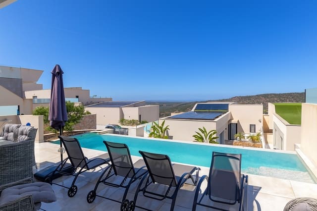 4 soveværelse Villa til salg i Rojales med swimmingpool - € 499.000 (Ref: 8304553)