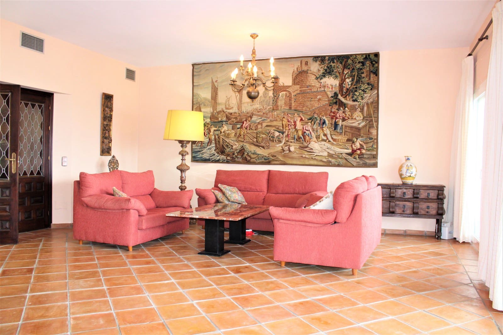 5 soverom Villa til salgs i La Herradura med svømmebasseng garasje - € 1 650 000 (Ref: 8304560)