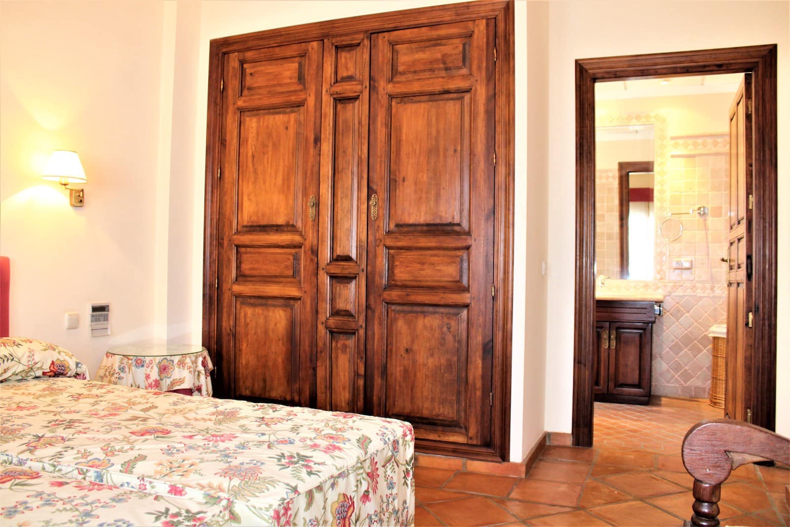 5 soverom Villa til salgs i La Herradura med svømmebasseng garasje - € 1 650 000 (Ref: 8304560)