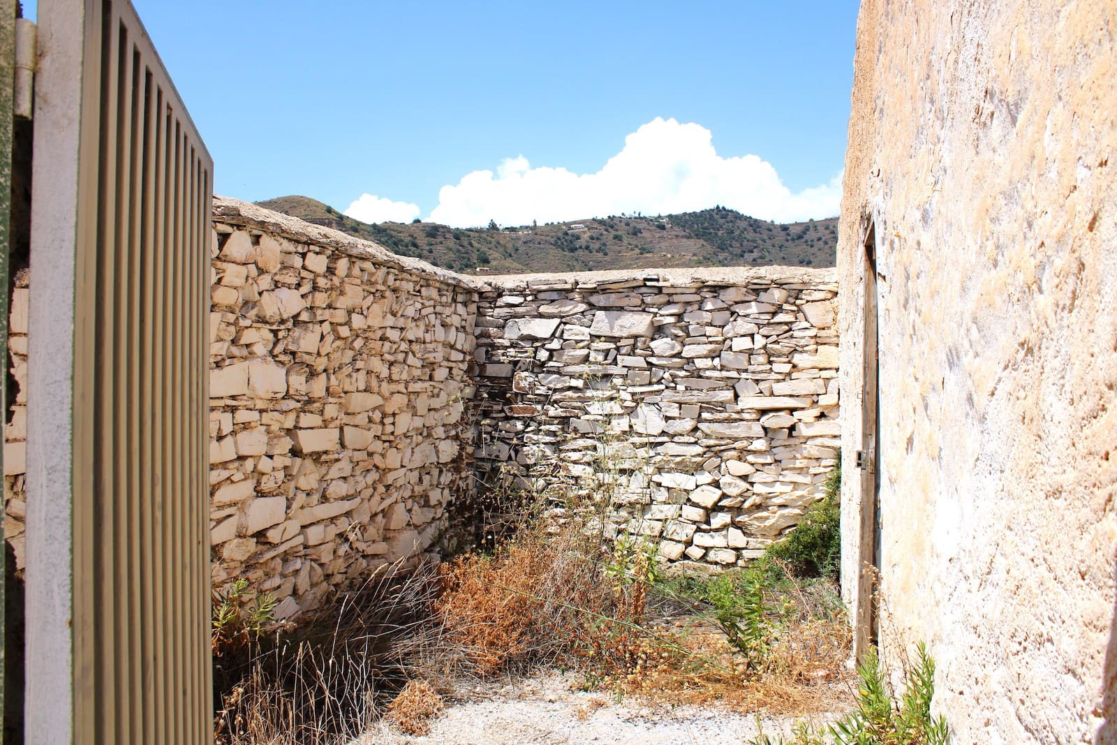 2 chambre Finca/Maison de Campagne à vendre à Torrox - 198 000 € (Ref: 8384146)