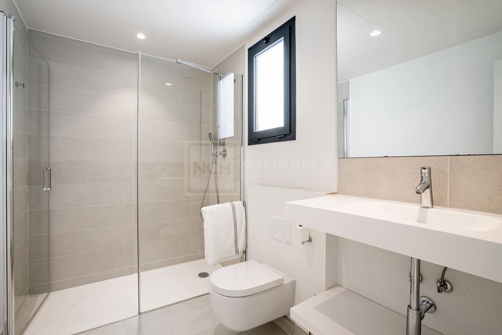 3 soveværelse Penthouse til salg i Fuengirola med swimmingpool - € 1.275.000 (Ref: 8459149)