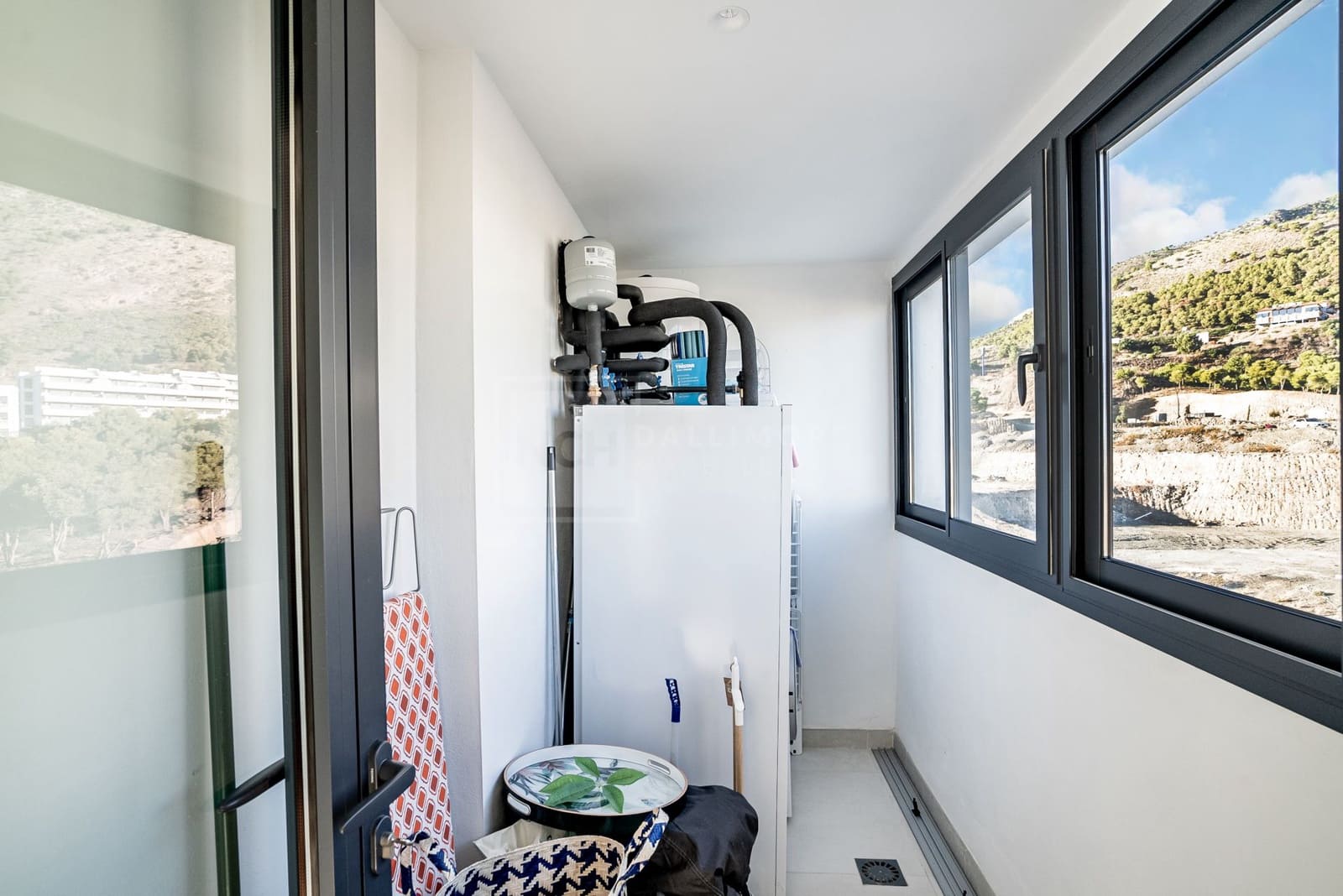 3 soveværelse Penthouse til salg i Fuengirola med swimmingpool - € 1.275.000 (Ref: 8459149)