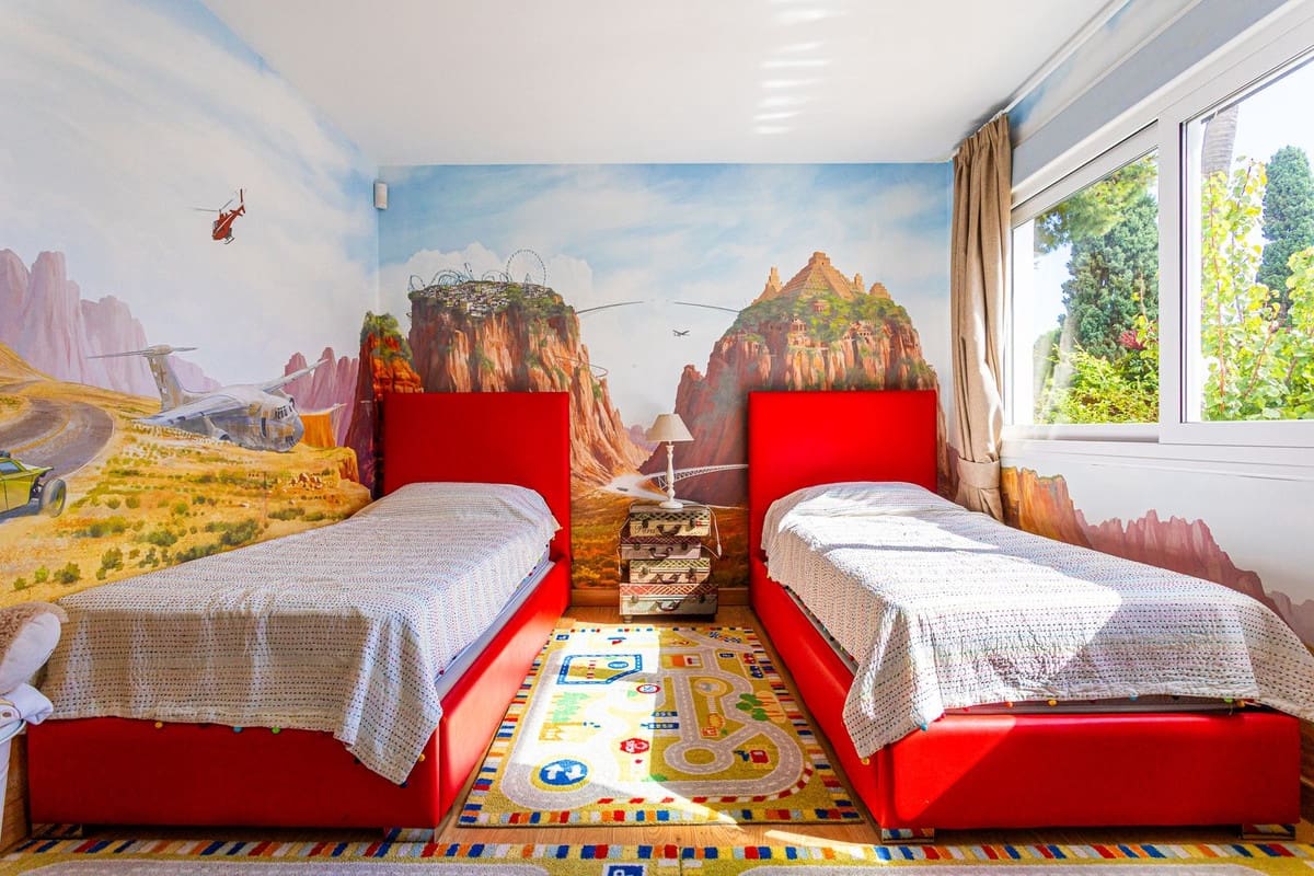 8 sypialnia Willa na sprzedaż w Benalmadena z basenem garażem - 8 000 000 € (Ref: 8524676)