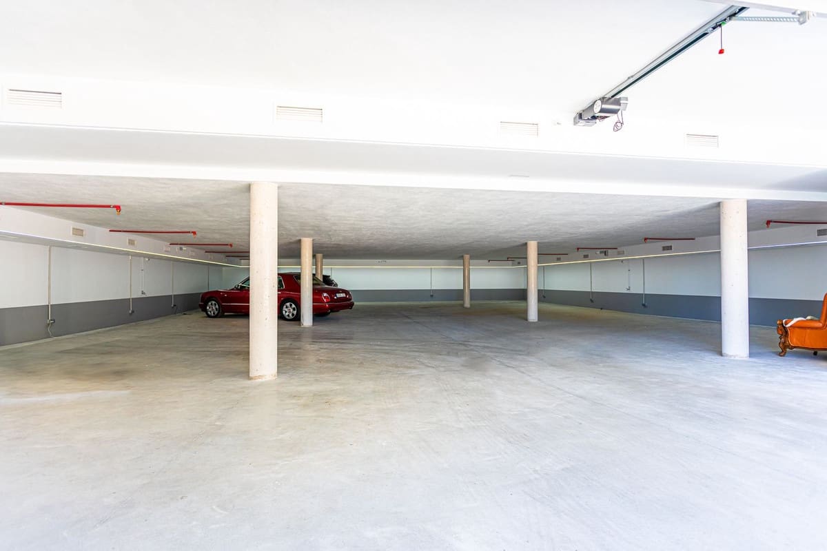 8 sypialnia Willa na sprzedaż w Benalmadena z basenem garażem - 8 000 000 € (Ref: 8524676)