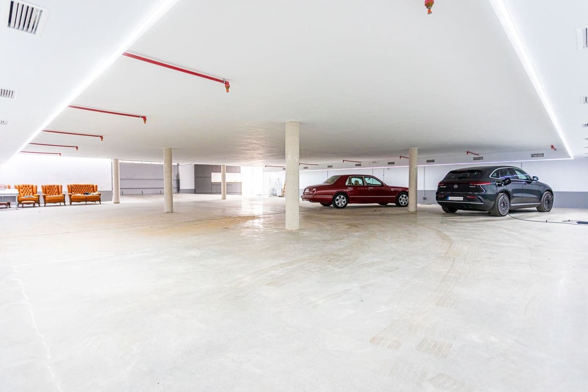 8 sypialnia Willa na sprzedaż w Benalmadena z basenem garażem - 8 000 000 € (Ref: 8524676)