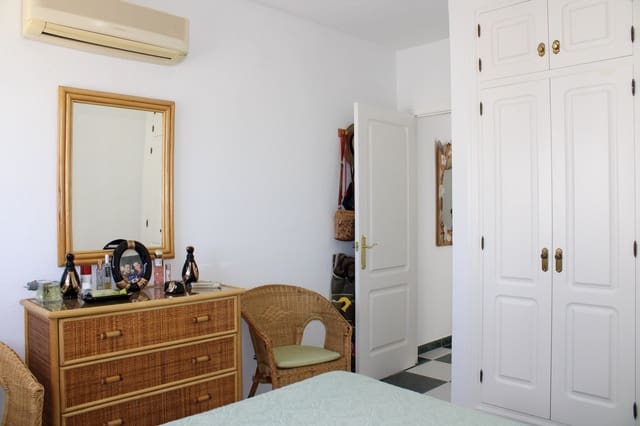 3 soveværelse Lejlighed til salg i Salobreña med swimmingpool garage - € 299.000 (Ref: 8536042)