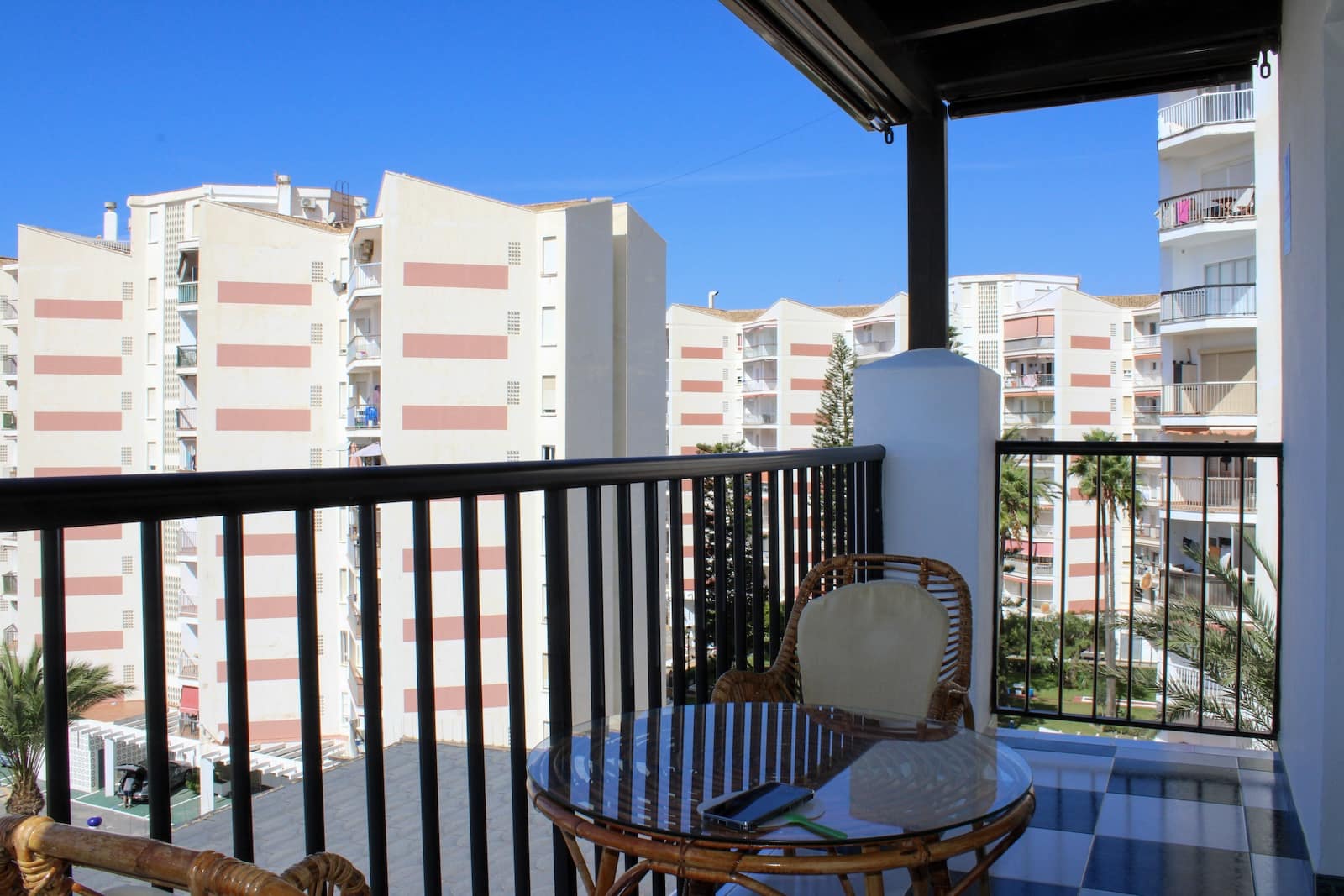 3 soveværelse Lejlighed til salg i Salobrena med swimmingpool garage - € 299.000 (Ref: 8536042)